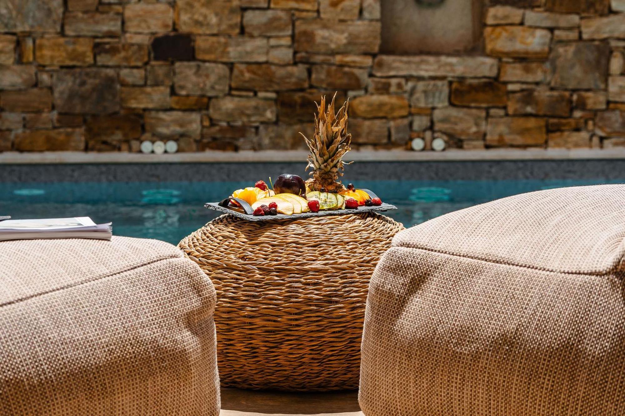 Sunday Luxury Suites Agia Anna  Exterior foto