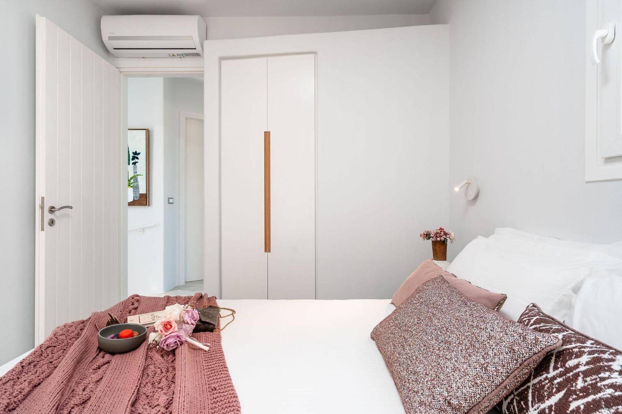 Sunday Luxury Suites Agia Anna  Exterior foto