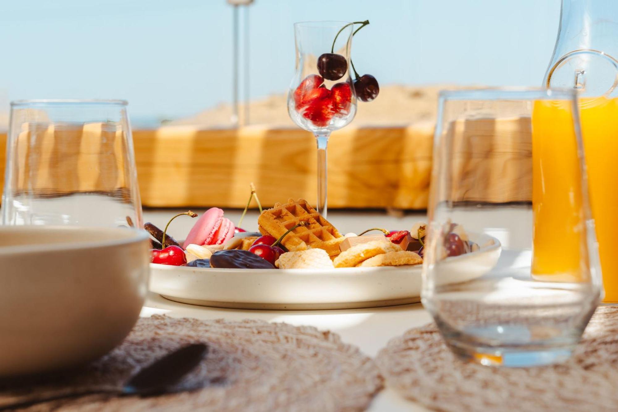 Sunday Luxury Suites Agia Anna  Exterior foto